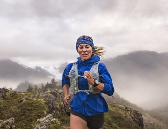 L’Enduro 3 de Garmin, la montre GPS connectée intégrant la meilleure autonomie de sa catégorie grâce à son verre solaire